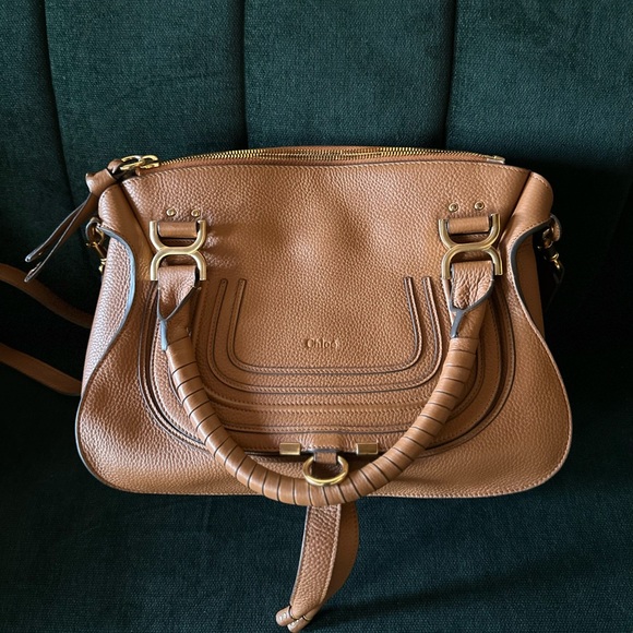 Chloé - Picture 2 of 11